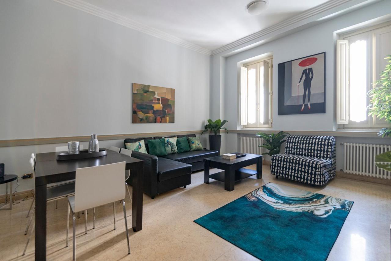 Apartmán Dimora Storica Palazzo Marescalchi Belli Řím Exteriér fotografie