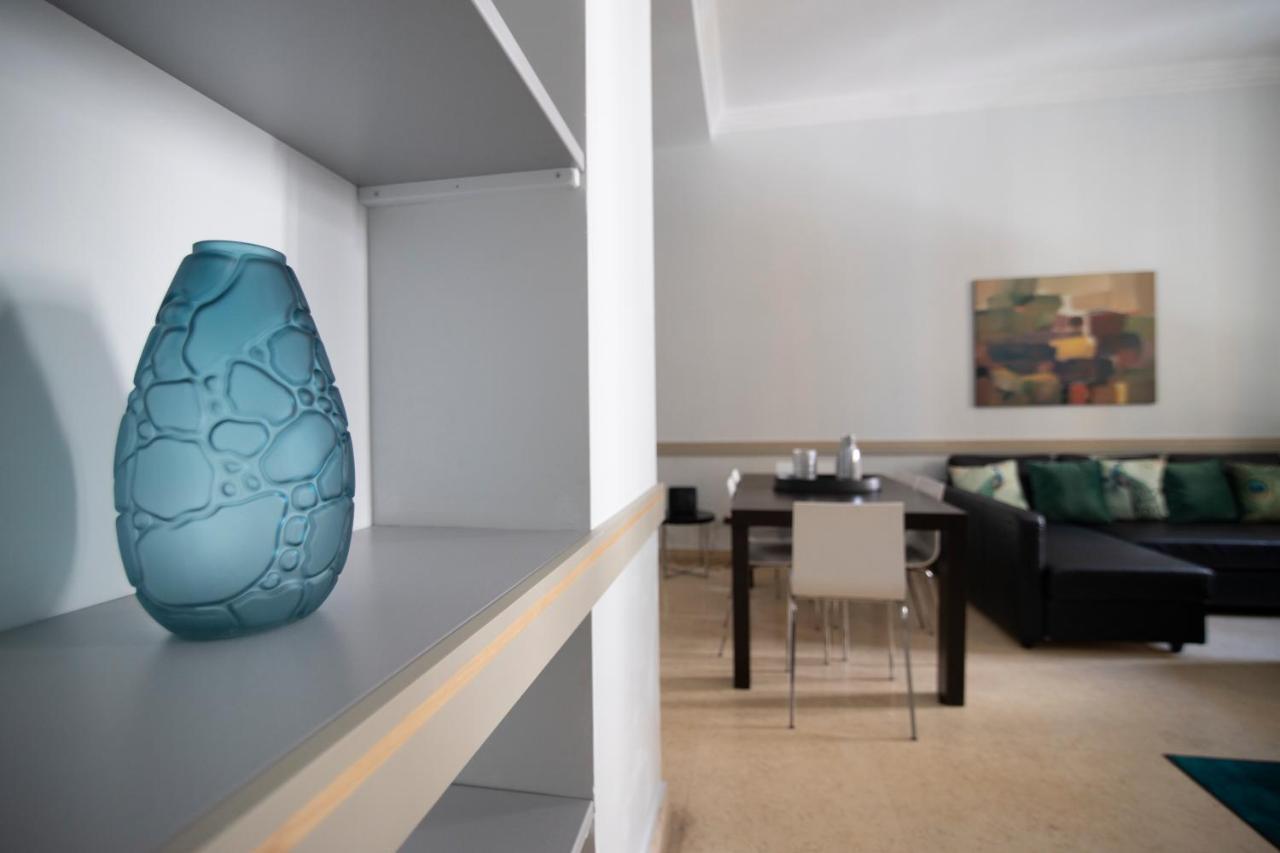 Apartmán Dimora Storica Palazzo Marescalchi Belli Řím Exteriér fotografie