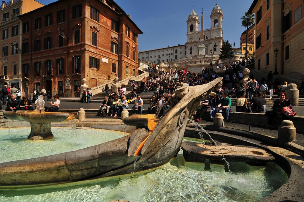Apartmán Dimora Storica Palazzo Marescalchi Belli Řím Exteriér fotografie