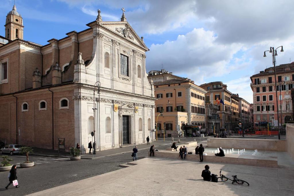 Apartmán Dimora Storica Palazzo Marescalchi Belli Řím Pokoj fotografie
