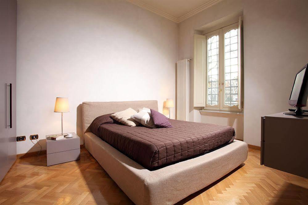 Apartmán Dimora Storica Palazzo Marescalchi Belli Řím Exteriér fotografie